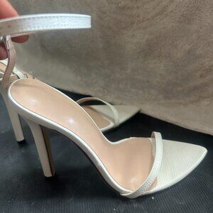 ✨ White Faux Alligator Stiletto Strappy Heels ✨